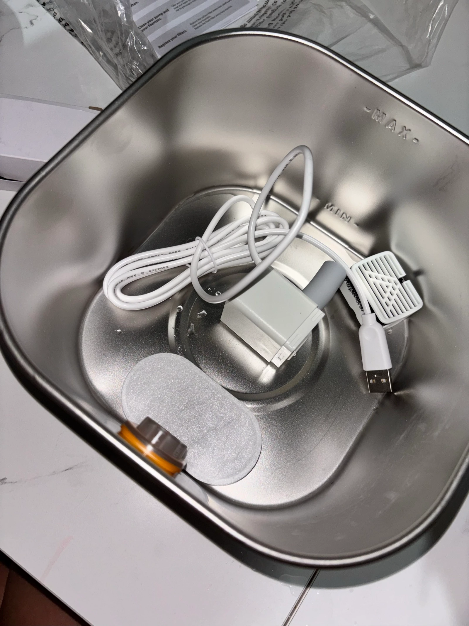 Cat water fountain – photo 2